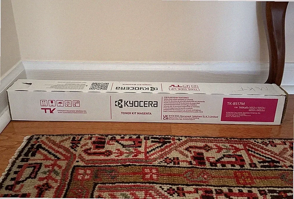 Genuine Kyocera TK-8527M Magenta Toner NEW SEALED NIP printer ink